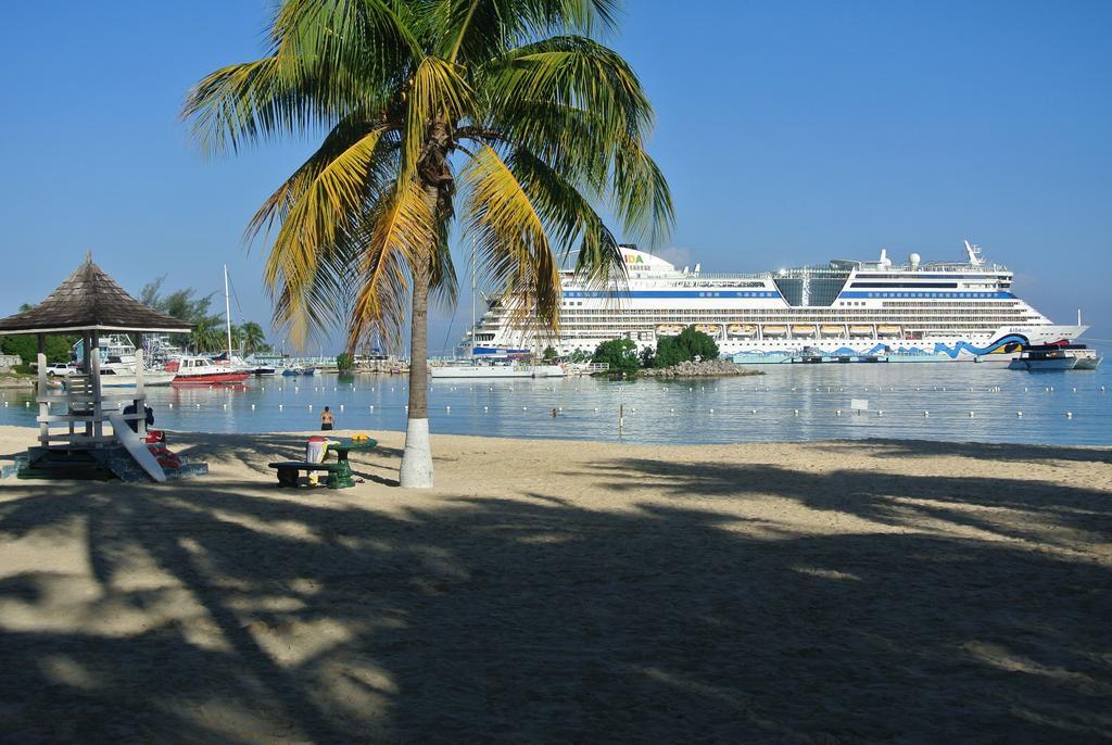 Beach Studio 18 Ocho Rios Kültér fotó